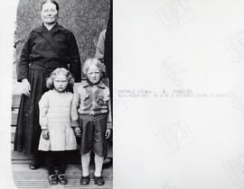 Amalia Koivula/ with Grandchildren